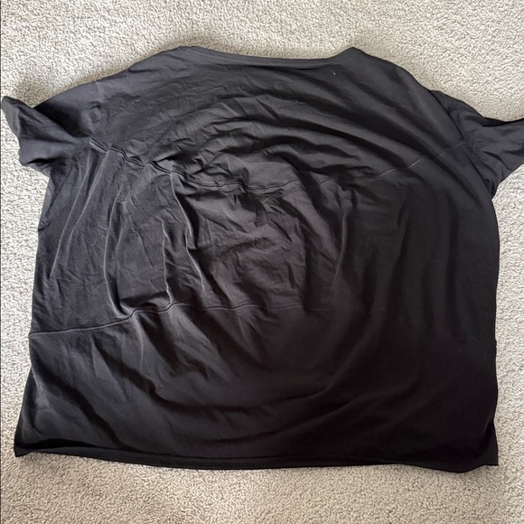 lululemon athletica Black Back in Action Top - Picture 2 of 3